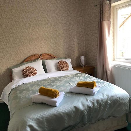 3-Bed House Waterfall Country Brecon Beacons Pontneddfechan Kültér fotó