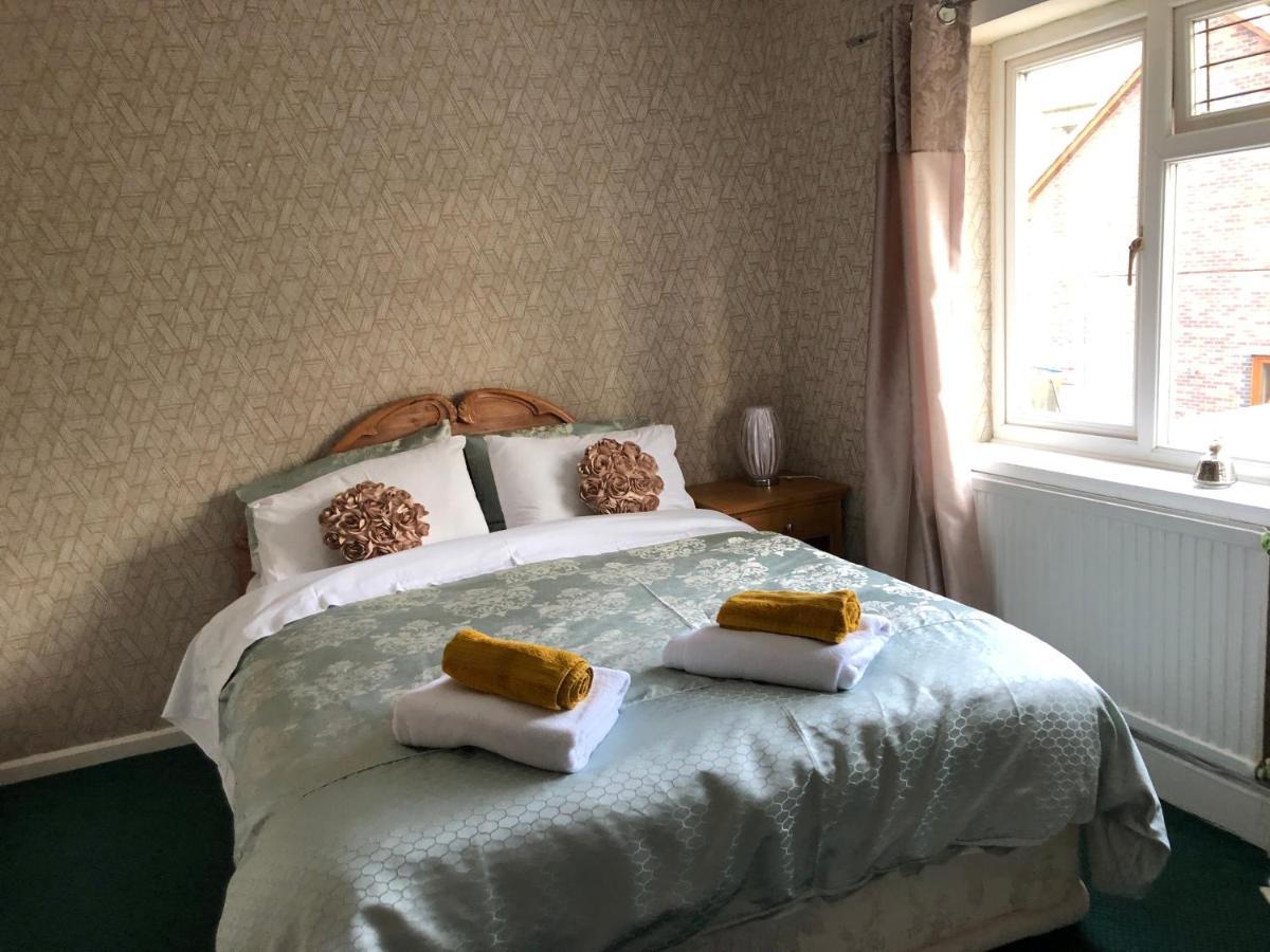 3-Bed House Waterfall Country Brecon Beacons Pontneddfechan Kültér fotó