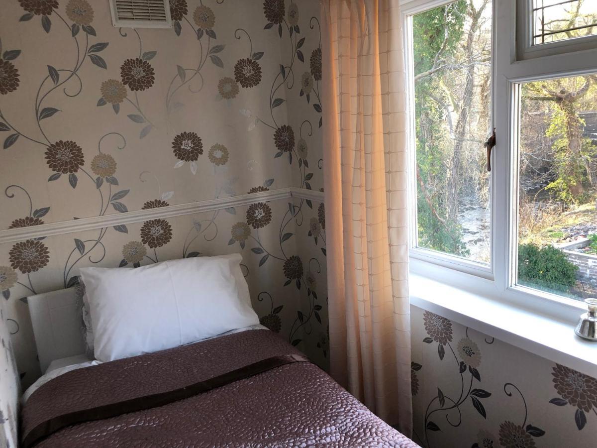 3-Bed House Waterfall Country Brecon Beacons Pontneddfechan Kültér fotó
